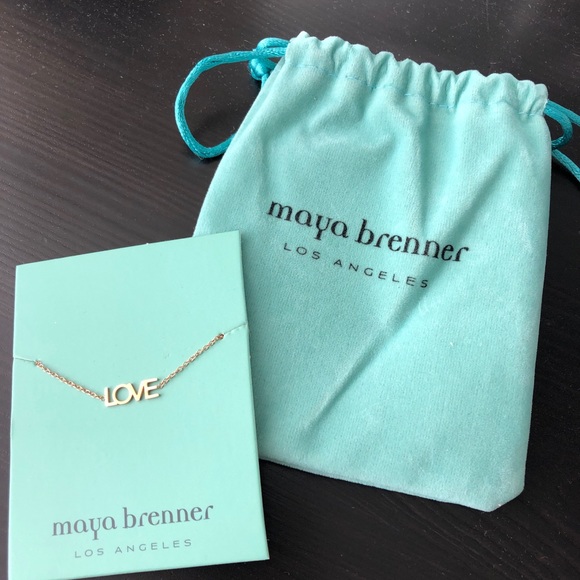 Maya Brenner gold LOVE bracelet - Picture 2 of 5